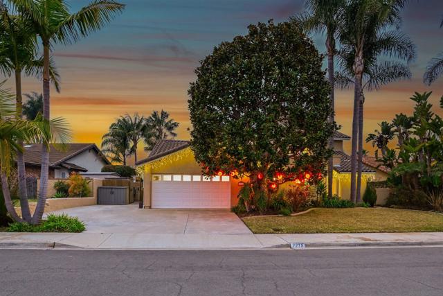 7215 Daffodil Pl, Carlsbad CA: https://media.crmls.org/mediaz/8bd15755-1197-43e6-af5a-810835ae9b9e.jpg