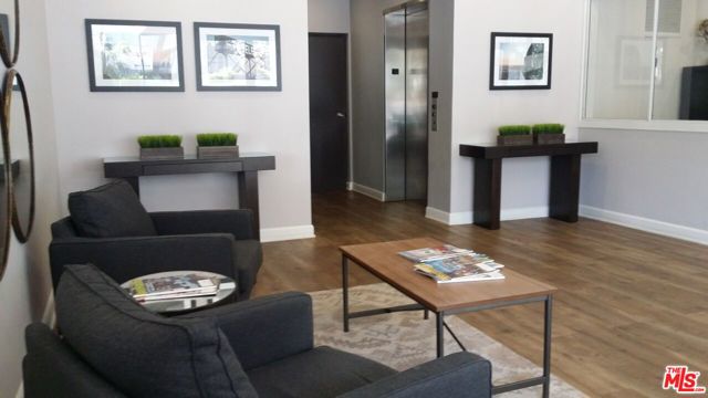 Virtually staged model home ph