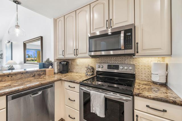 38674 Wisteria Drive, Palm Desert, CA 92211