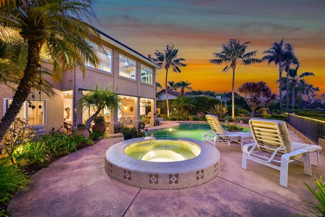 7215 Daffodil Pl, Carlsbad CA: https://media.crmls.org/mediaz/8bd35385-887e-44f1-9028-22aae7f9a562.jpg