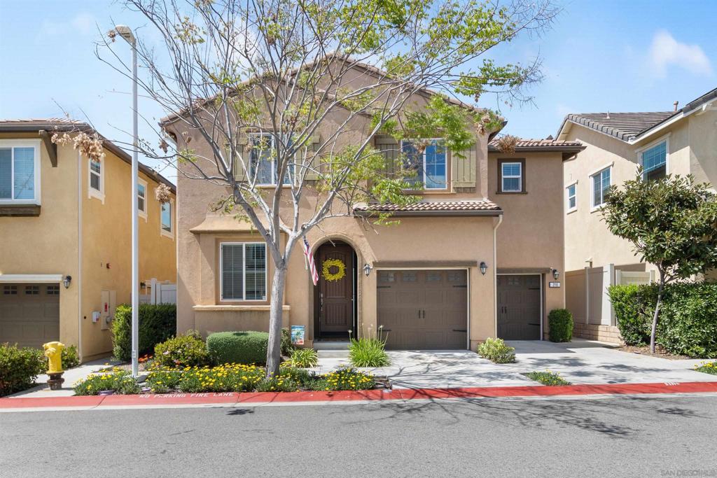 216 Oberlander Way