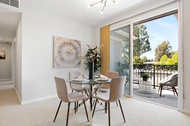 550 El Camino Real, Burlingame CA: https://media.crmls.org/mediaz/8bd3e507-9c79-46cf-abe0-012645636f0f.jpg