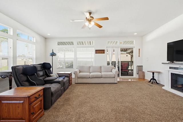 Detail Gallery Image 27 of 67 For 200 N El Camino Real #43,  Oceanside,  CA 92058 - 3 Beds | 2 Baths