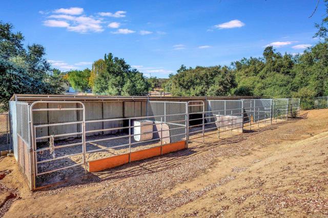 Detail Gallery Image 27 of 32 For 19486 Elena Ln, Jamul,  CA 91935 - 3 Beds | 2 Baths