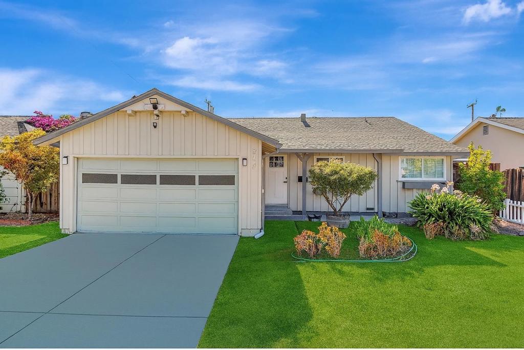 803 Corlista Drive