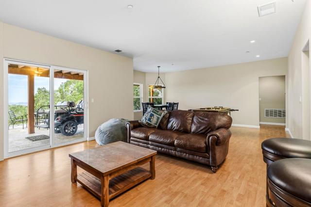 14643 Tumble Weed Lane, Royal Oaks CA: https://media.crmls.org/mediaz/8bd6c83b-973d-49a4-95b2-119b56bc20d0.jpg
