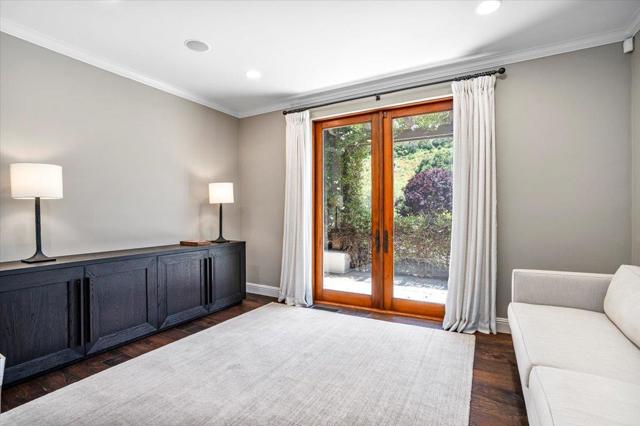 25926 Puerta Del Cajon, Monterey CA: https://media.crmls.org/mediaz/8bd984ba-50fd-4139-8c55-8fa8b14b1219.jpg