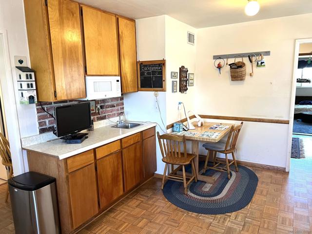 5055 Mount Frissell Dr, San Diego CA: https://media.crmls.org/mediaz/8bd985cf-0444-4d1c-84c1-ba351178ee46.jpg