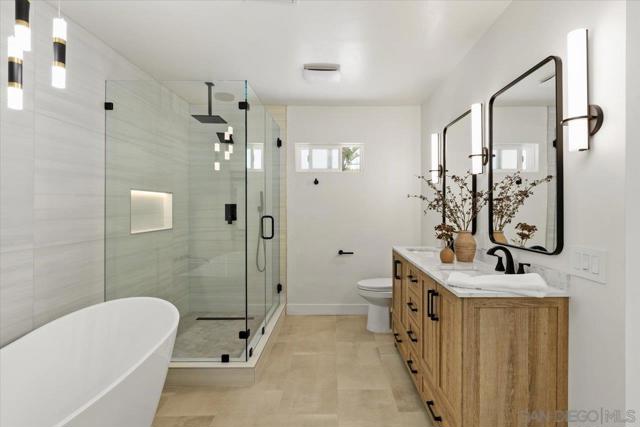 30118 Miller Rd., Valley Center CA: https://media.crmls.org/mediaz/8bd9bf8b-30ec-48b3-88b1-21ac04f8d36a.jpg
