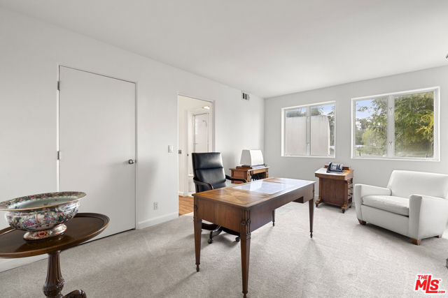 3670 Avenida Del Sol, Studio City CA: https://media.crmls.org/mediaz/8bda16f8-9946-496b-8cab-b3578e39ed0a.jpg