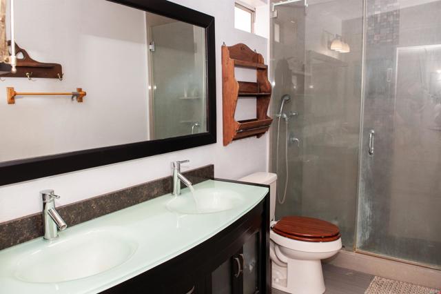 Detail Gallery Image 23 of 36 For 1523 E Windsor Rd 105b,  Glendale,  CA 91205 - 2 Beds | 1/1 Baths