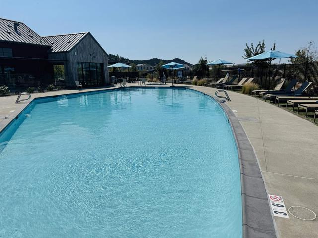 28223 Citrus Ct, Valley Center CA: https://media.crmls.org/mediaz/8bdc9091-0948-4cc0-b38c-8ec1e525c3f9.jpg