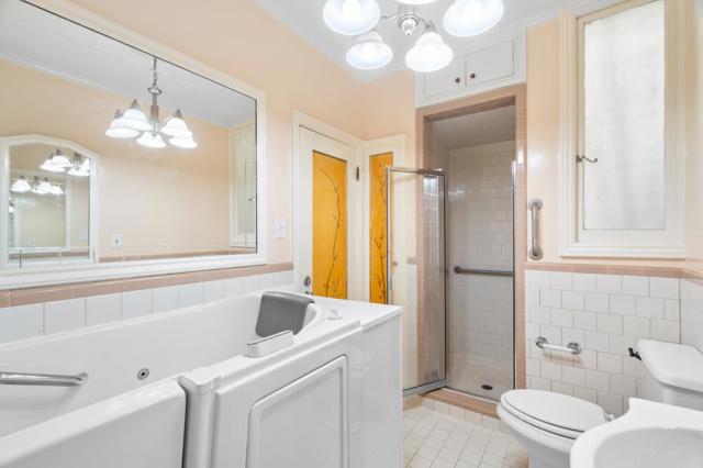 36333635 Webster Street, San Francisco CA: https://media.crmls.org/mediaz/8bdcbc91-d281-4298-a1ed-8d82992b048b.jpg
