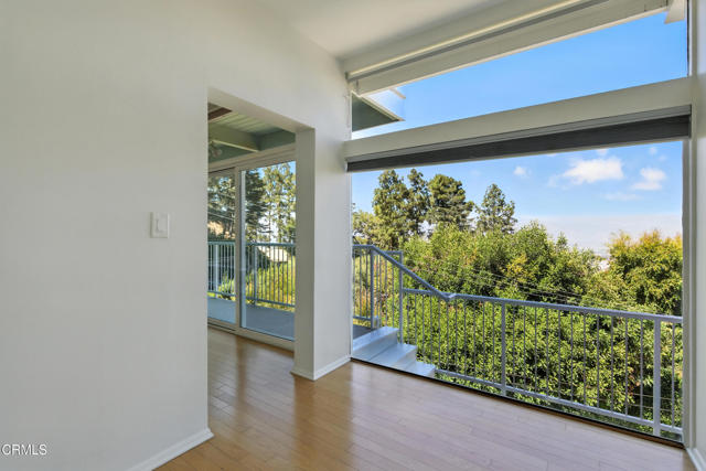 Detail Gallery Image 17 of 37 For 7772 Torreyson Dr, Los Angeles,  CA 90046 - 3 Beds | 5 Baths