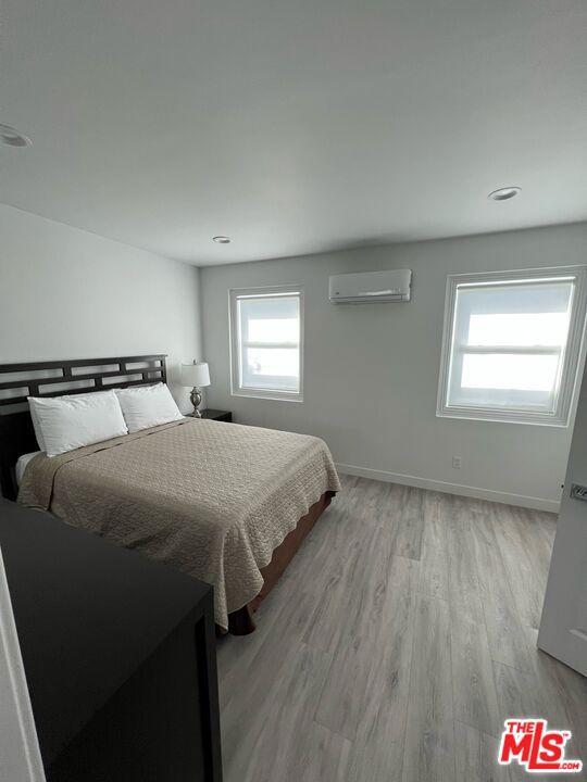 MLS #25543639 img 26