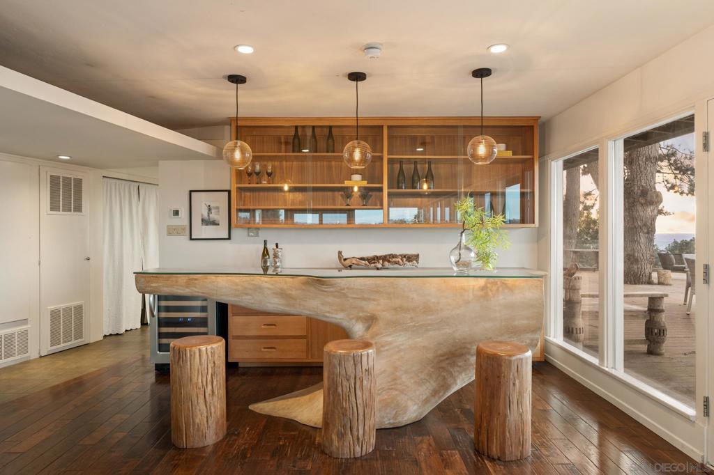 2165 Balboa Ave - photo 4