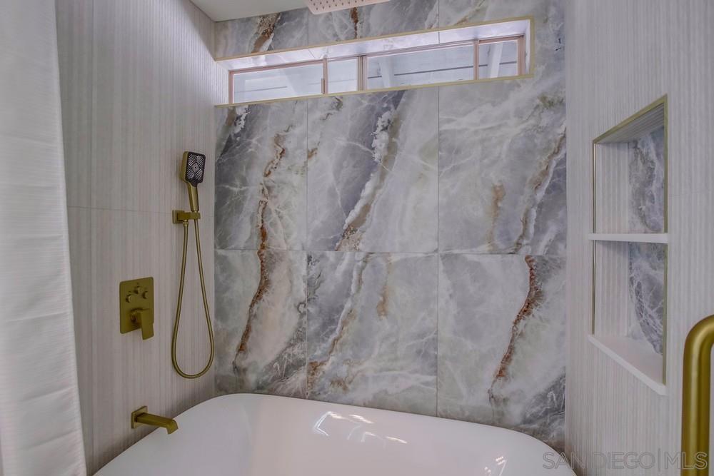 MLS #250032414SD img 41