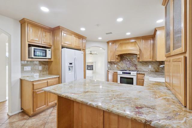 Detail Gallery Image 23 of 75 For 1943 Brookhurst Dr, El Cajon,  CA 92019 - – Beds | – Baths