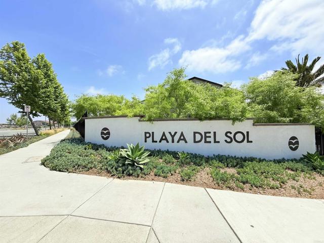 5211 Beachfront Cove, San Diego CA: https://media.crmls.org/mediaz/8be03d71-2e9c-43ab-9a42-f7d600f68e7a.jpg