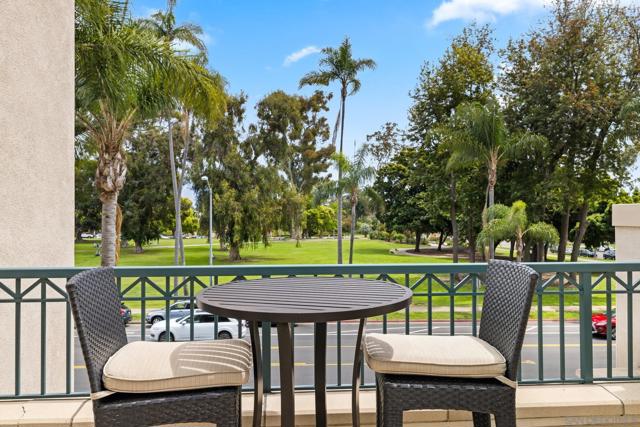 2500 6th Ave, San Diego CA: https://media.crmls.org/mediaz/8be30ba5-a5bf-4595-966c-fdf667f95ce2.jpg