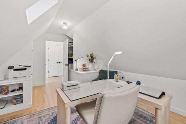 244 Portola Drive, San Mateo CA: https://media.crmls.org/mediaz/8be4cbf5-aaa2-4bf6-9928-584ac69631be.jpg