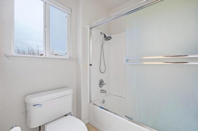 708 Raineer Court, San Leandro CA: https://media.crmls.org/mediaz/8be525bb-7efd-4f11-a502-a1742c7af804.jpg