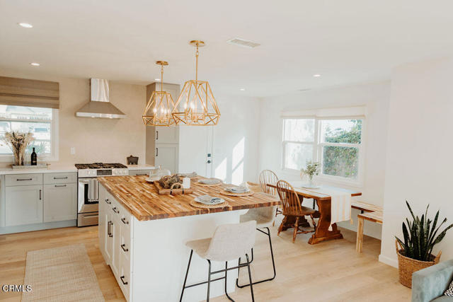Detail Gallery Image 5 of 18 For 2139 Sunridge Dr, Ventura,  CA 93003 - 3 Beds | 2 Baths