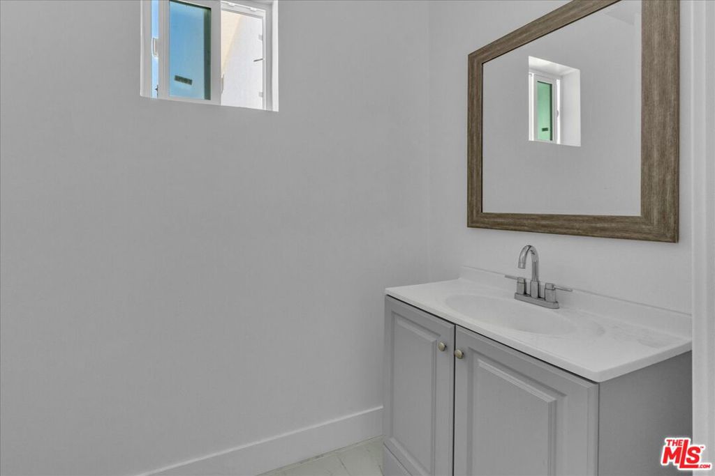MLS #26874257 image #32