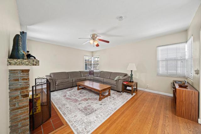 250 Fernando Avenue, Palo Alto CA: https://media.crmls.org/mediaz/8be658b9-ca93-4ef6-af50-1f5729f22365.jpg