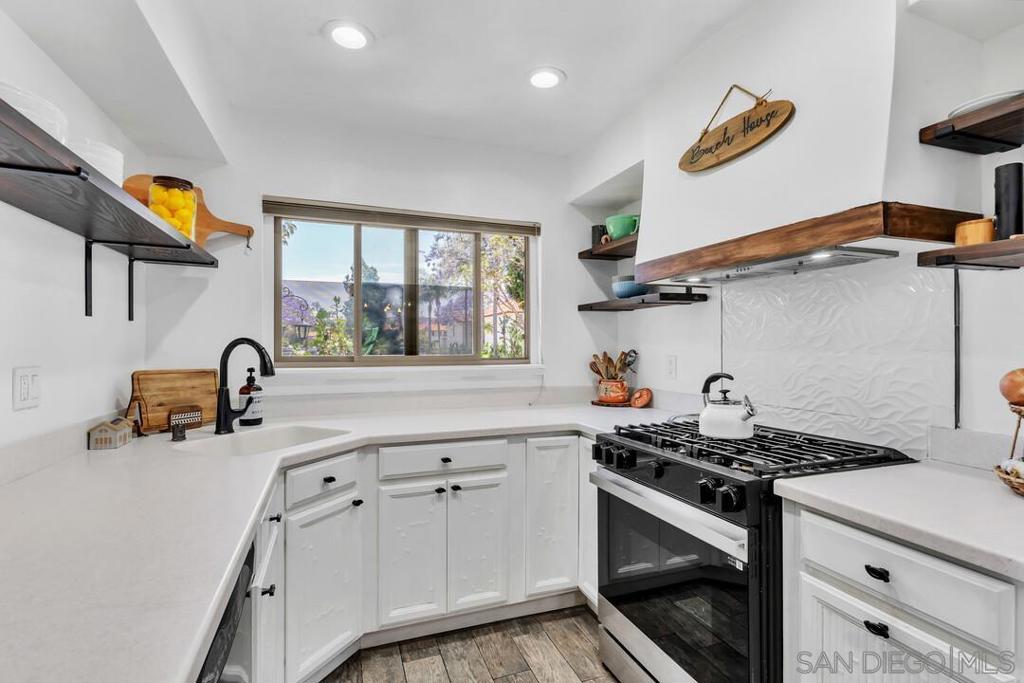 3232 Loma Riviera Drive - photo 11