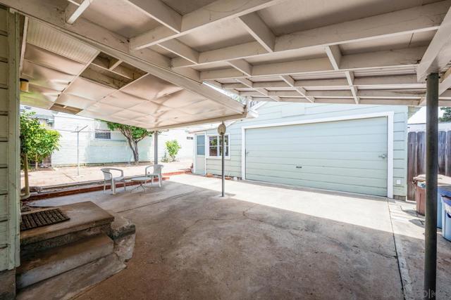 1432 E 20th St, National City CA: https://media.crmls.org/mediaz/8be829d4-1095-44ab-ad9e-a303d915cf78.jpg
