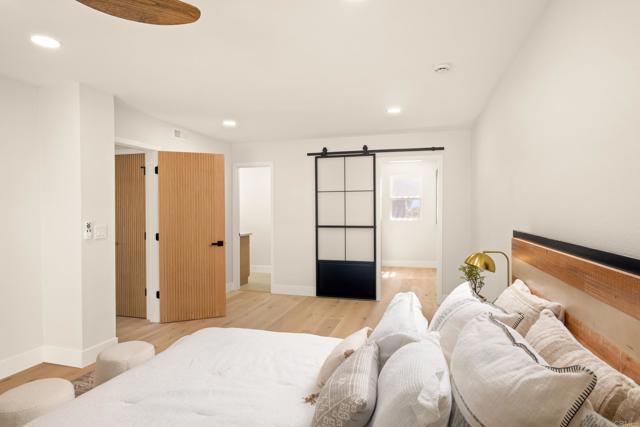 417 Santa Victoria, Solana Beach CA: https://media.crmls.org/mediaz/8be83299-7150-46eb-912a-eb86729c1f17.jpg