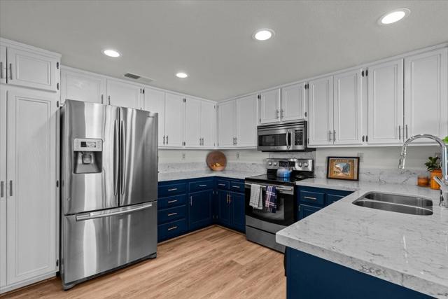 55347 Winged Foot, La Quinta CA: https://media.crmls.org/mediaz/8be85630-7768-4c8d-ae67-e6cdf88a4374.jpg