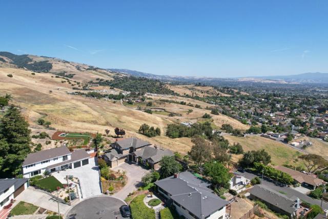 950 Macduff Court, San Jose CA: https://media.crmls.org/mediaz/8be89bcc-906c-459c-ad16-5d85c6b7f2fa.jpg