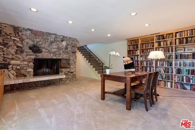 13490 Firth Drive, Beverly Hills CA: https://media.crmls.org/mediaz/8be8c2a3-c390-455c-b8ee-908f164a6000.jpg