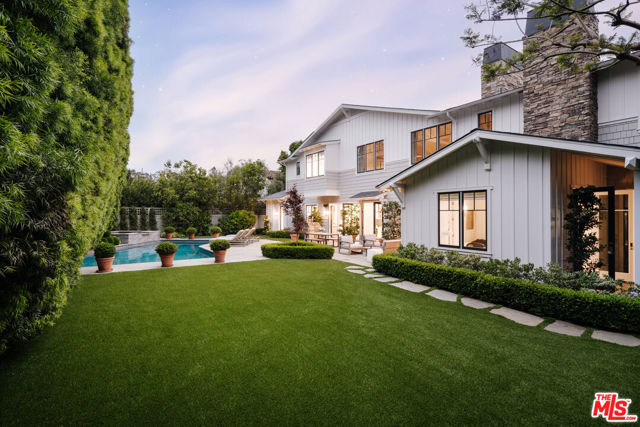 800 GREENTREE Road, Pacific Palisades CA: https://media.crmls.org/mediaz/8be95b8d-6032-4057-82ec-db258069a1ea.jpg