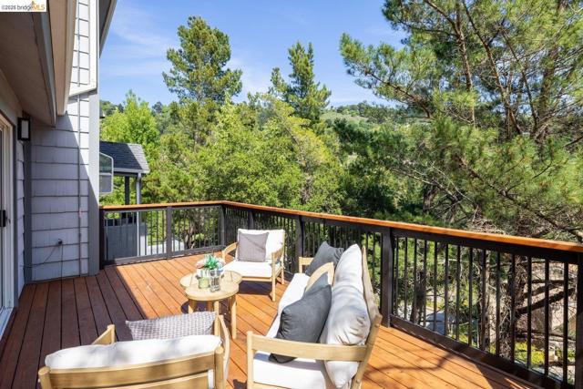 Image 20 of 59 For 6975 Charing Cross Rd