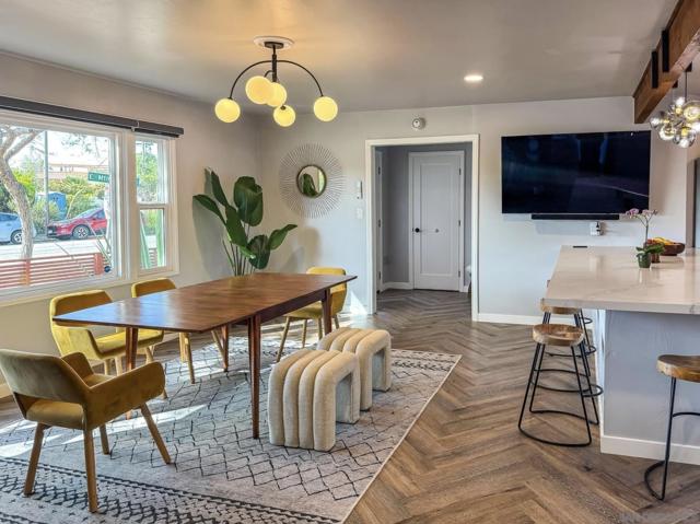 Image 2 of 55 For 5011 Mountain View Dr