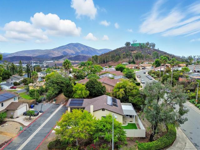 2304 Meadowridge Pl, Spring Valley, California 91977, 3 Bedrooms Bedrooms, ,2 BathroomsBathrooms,Single Family Residence,For Sale,Meadowridge Pl,250042032SD