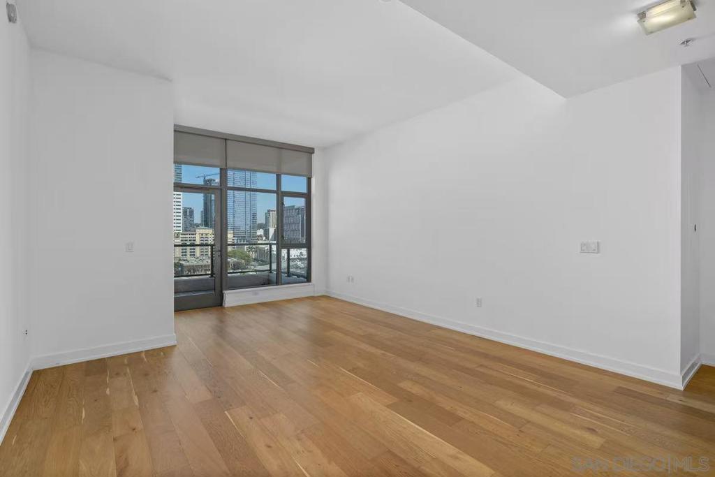 575 6th Ave - photo 3
