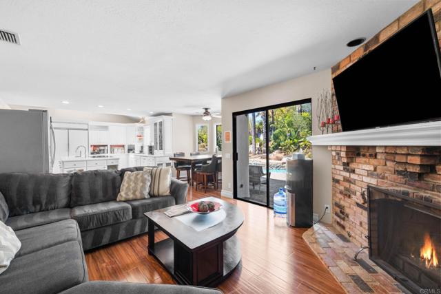 31121 Stardust Ln, Valley Center CA: https://media.crmls.org/mediaz/8bebb9c6-81f4-4829-9ba1-3a5efe7e78f3.jpg