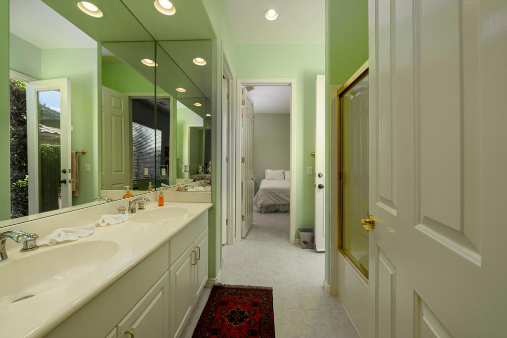 MLS #219138931PS image #28