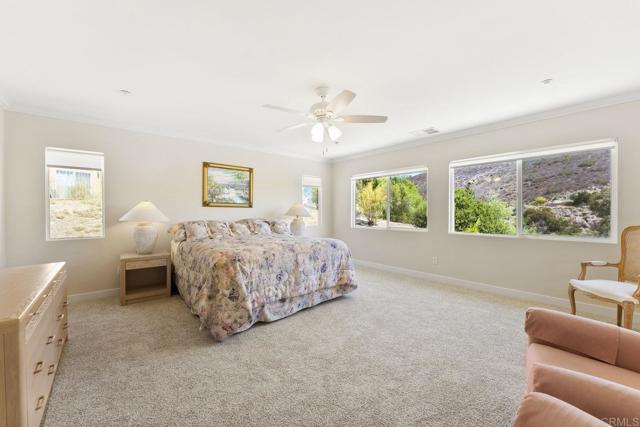 2843 Hidden Valley Court, Spring Valley CA: https://media.crmls.org/mediaz/8bef79db-2cbc-42f5-a2d1-3d37d2482a15.jpg