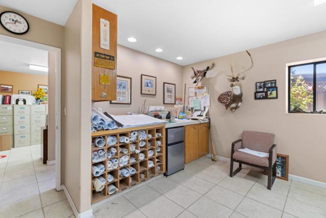 7096 Holsclaw Road, Gilroy CA: https://media.crmls.org/mediaz/8bf0b4ee-7d79-402a-a6c2-c5ba95eb2495.jpg