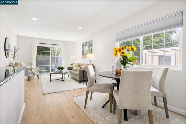 127 Elvira St, Livermore CA: https://media.crmls.org/mediaz/8bf1b911-69a9-43b2-9744-b5c5fa667606.jpg