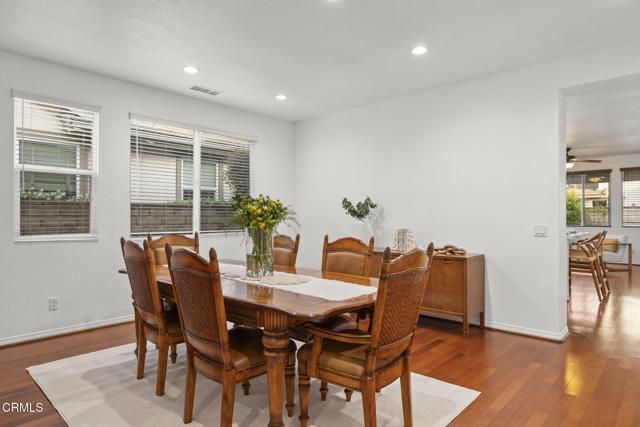 3806 Golden Pond Drive, Camarillo CA: https://media.crmls.org/mediaz/8bf37b0f-34f5-4b30-bad7-ddc9e6c4cf32.jpg