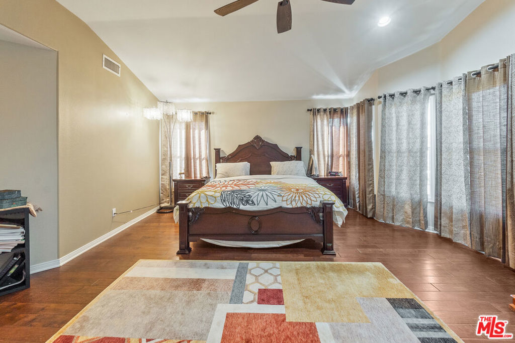 MLS #25541531 image #4