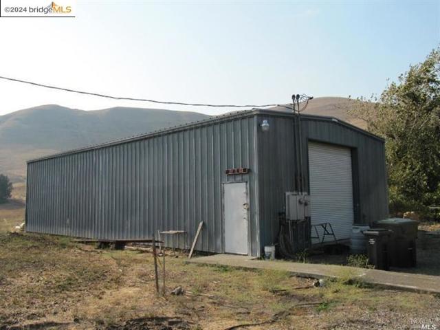 Image 2 of 4 For 1687 Jameson Canyon Rd