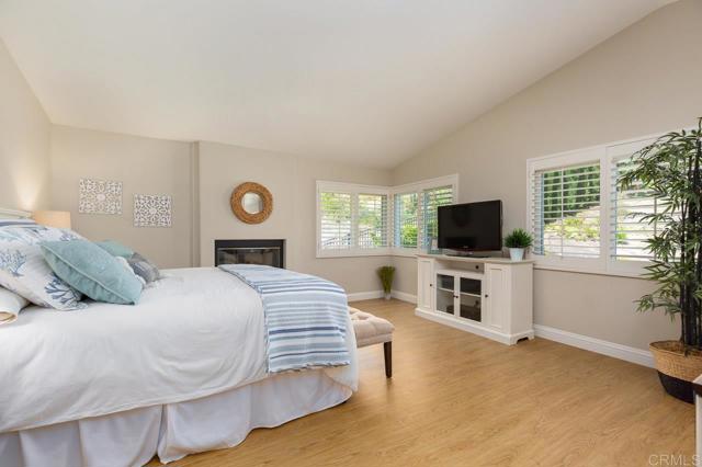 Detail Gallery Image 15 of 37 For 1850 Downs Street, Oceanside,  CA 92054 - 3 Beds | 2/1 Baths