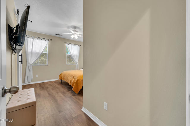 Detail Gallery Image 12 of 33 For 423 Green River St, Oxnard,  CA 93036 - 3 Beds | 2/1 Baths